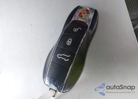 2014 Porsche Cayenne Platinum Edition из США, поврежденный, VIN WP1AA2A29ELA97300